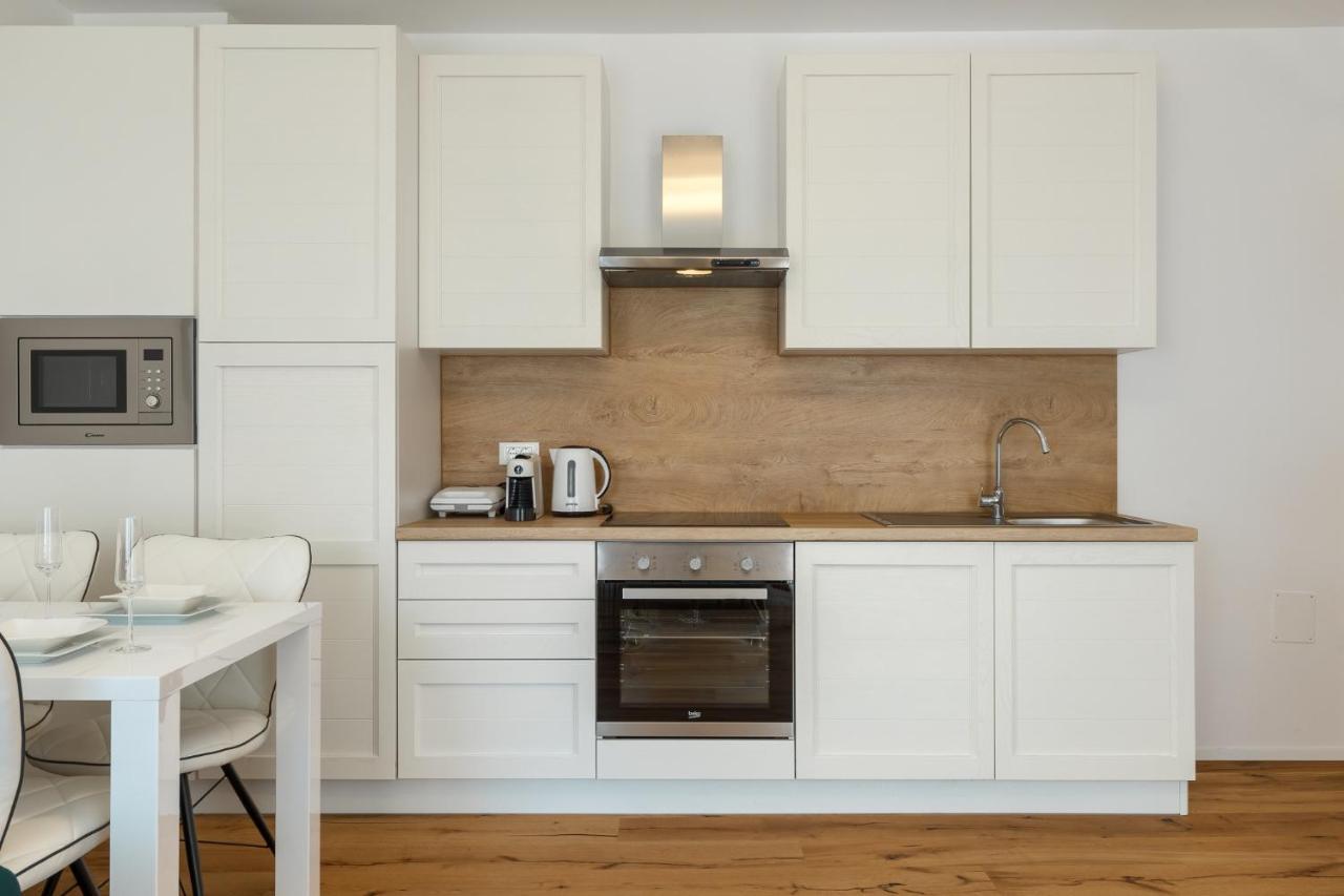 Deluxe Apartment Antonija Porec Bagian luar foto