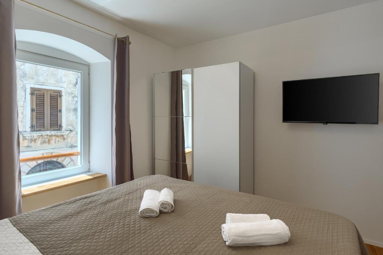 Deluxe Apartment Antonija Porec Bagian luar foto